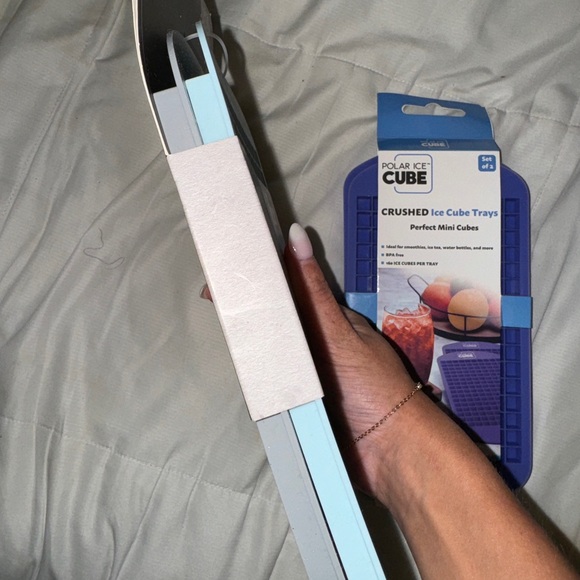 Crushed ice cube trays - Picture 3 of 5